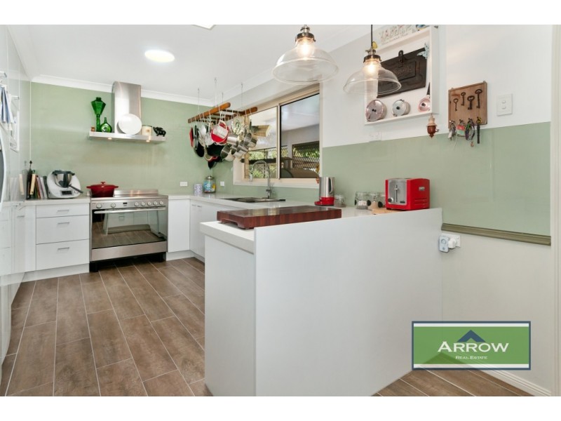 6 Ethion Drive, Regents Park QLD 4118