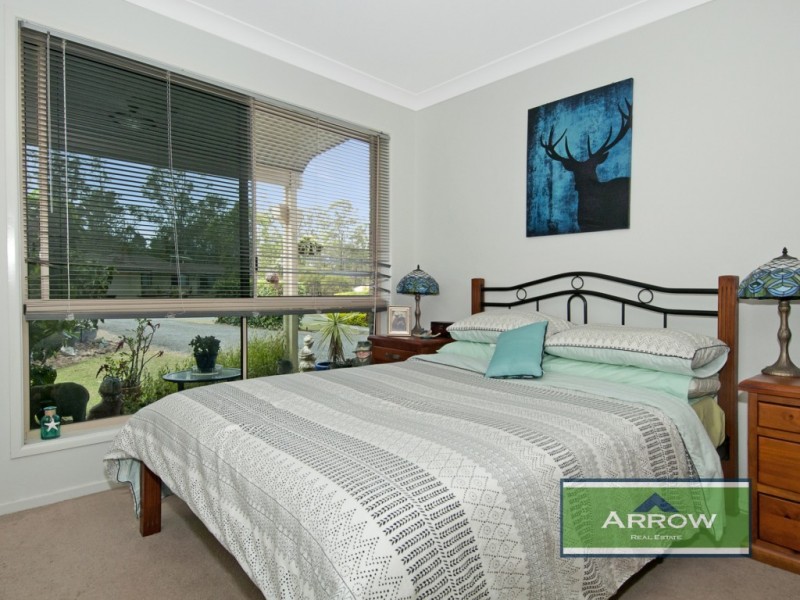 46-48 Carrigan Way, Gleneagle QLD 4285