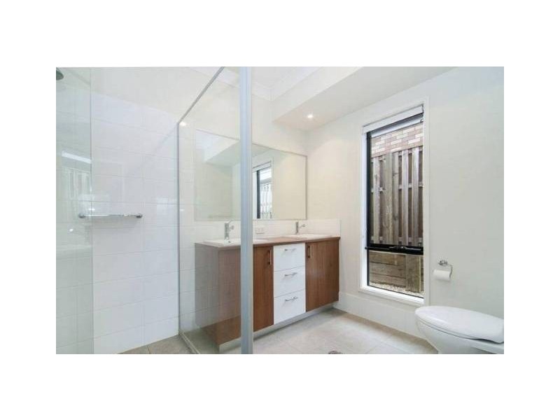 3 Springrise Place, Yarrabilba QLD 4207