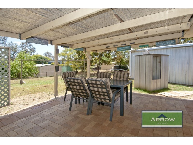 32 Queen Street, Jimboomba QLD 4280