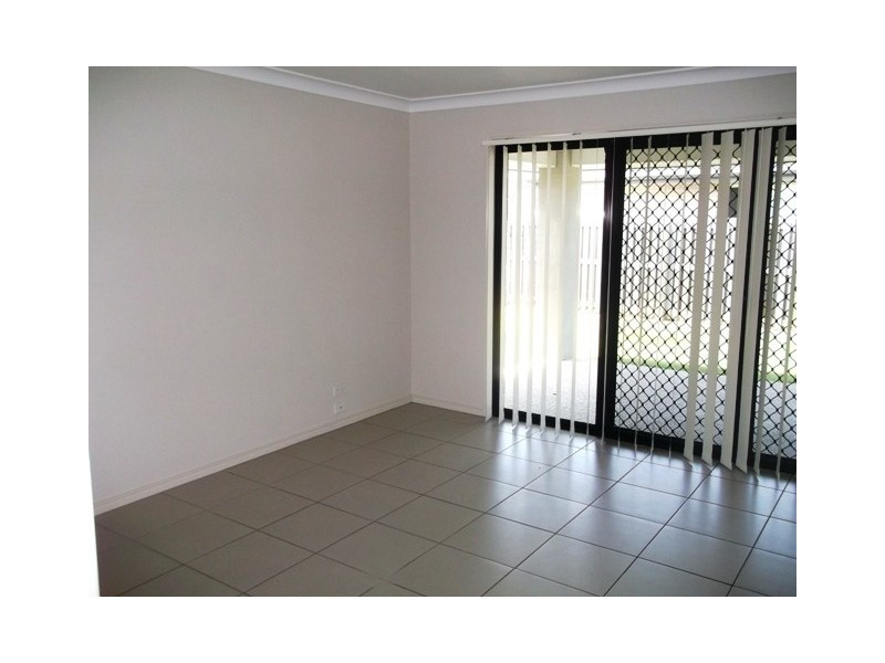 30 Quinn Close, Augustine Heights QLD 4300