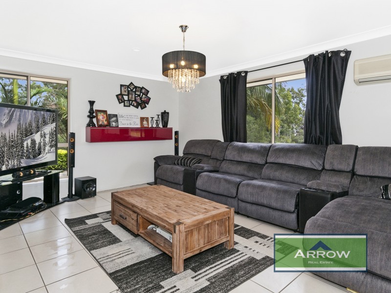 622 Silverwood Drive, Jimboomba QLD 4280