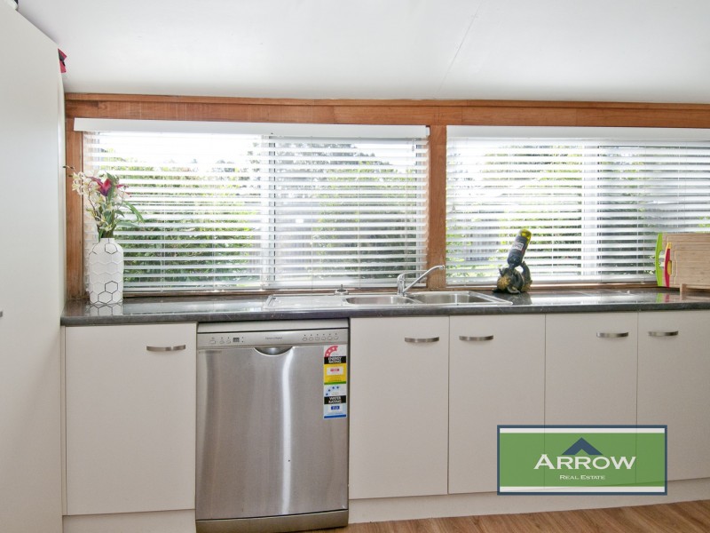 91 Aberdeen Road, North Maclean QLD 4280