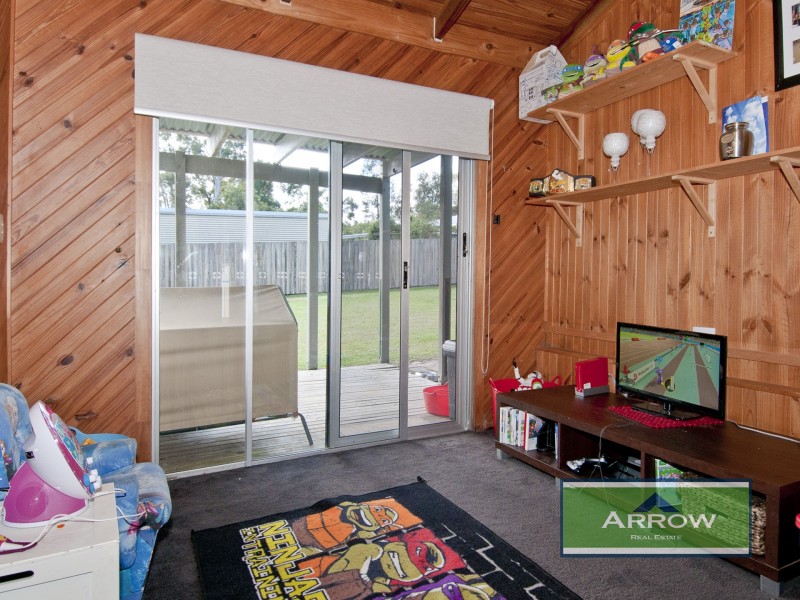 91 Aberdeen Road, North Maclean QLD 4280