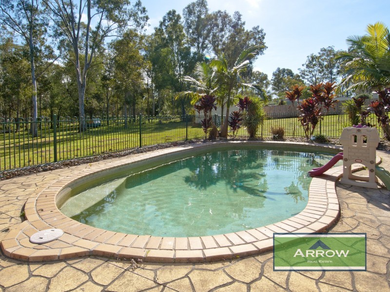 91 Aberdeen Road, North Maclean QLD 4280