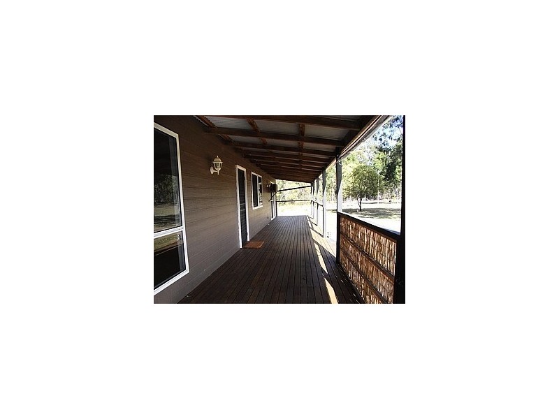 7237 Cunningham Hwy, Mount Edwards QLD 4309