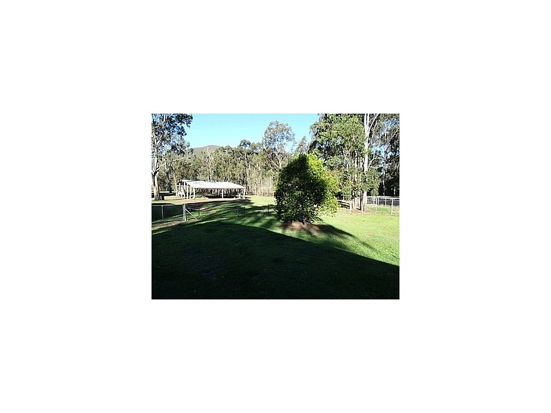 7237 Cunningham Hwy, Mount Edwards QLD 4309