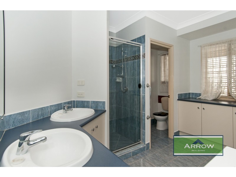 10-14 Eastfield Court, Deebing Heights QLD 4306