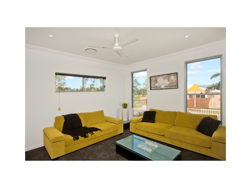 16 Treetops Street, Yarrabilba QLD 4207