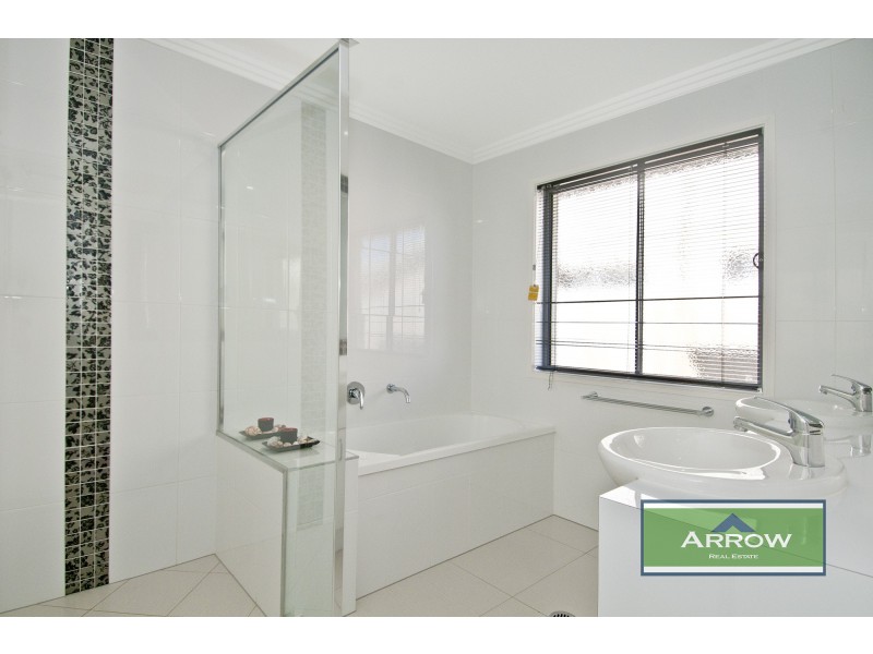 16 Treetops Street, Yarrabilba QLD 4207