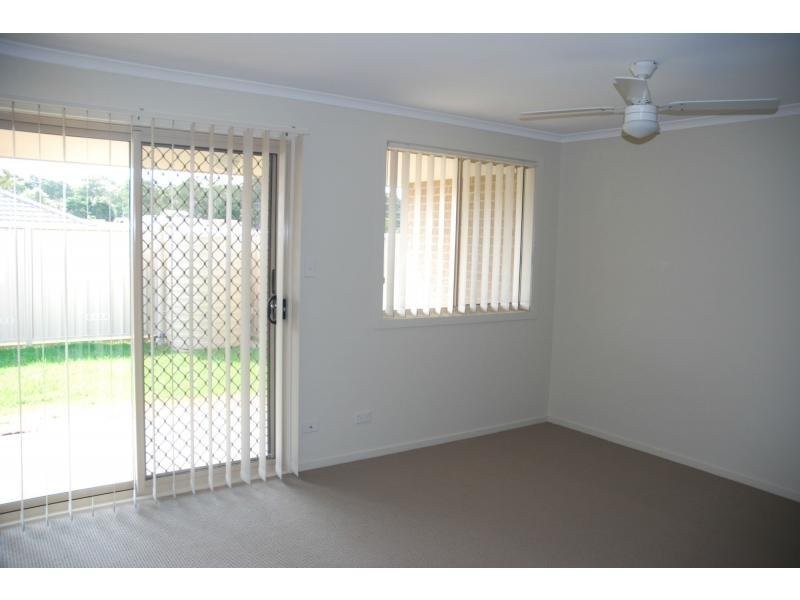 6 Cavangah Lane, West Nowra NSW 2541