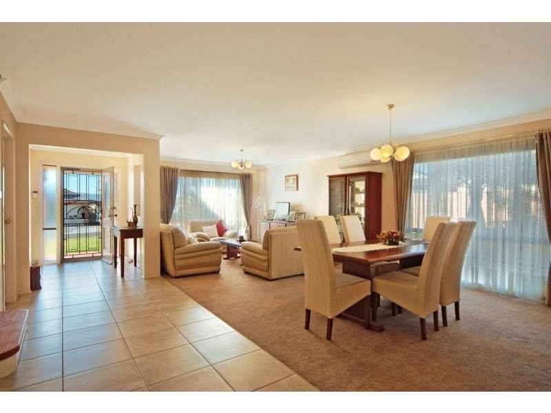 6 Junee Link, Nowra NSW 2541