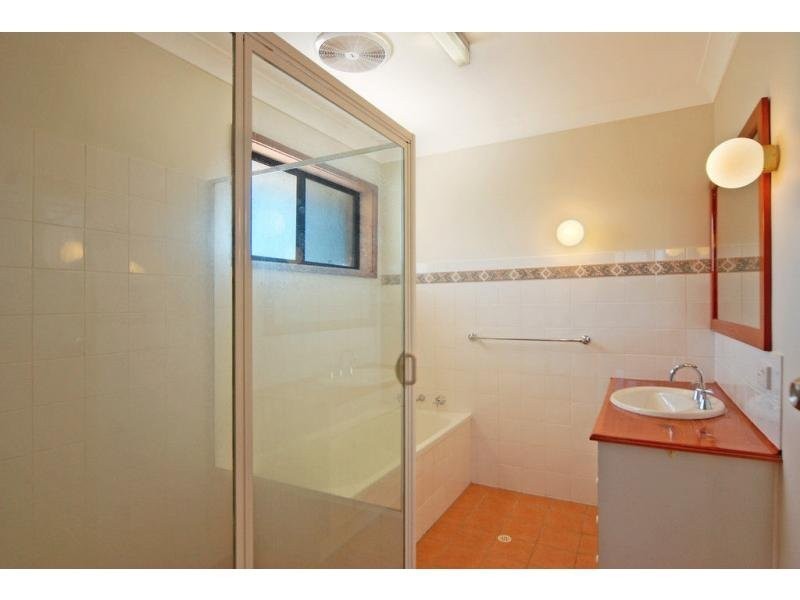 122 Yurunga Drive, North Nowra NSW 2541