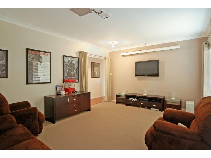 6 Burralee Drive, Worrigee NSW 2540