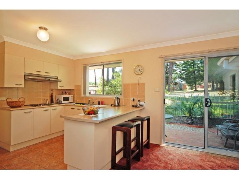 2/5 Harbour Boulevard, Bomaderry NSW 2541