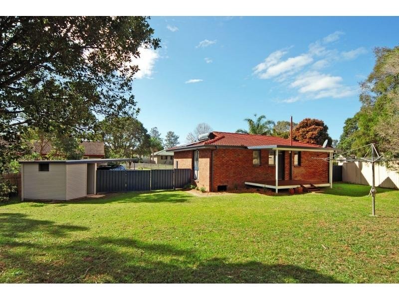 7 Queenborough Street, Nowra NSW 2541