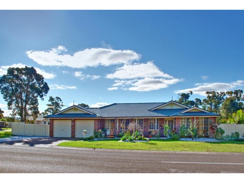 115 Isa Road, Worrigee NSW 2540