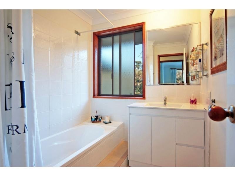 784 Sussex Inlet Road, Sussex Inlet NSW 2540