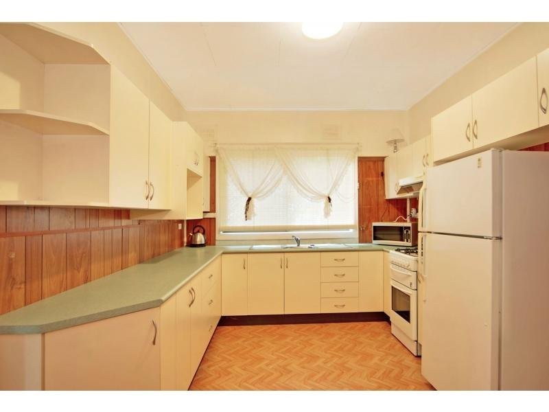 23 Morton Parade, Nowra NSW 2541