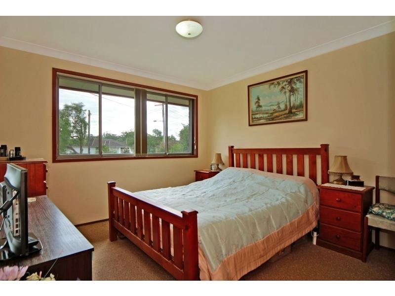 14 McDonald Avenue, Nowra NSW 2541