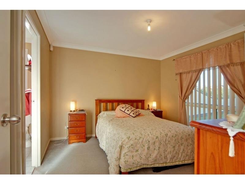 5 Kembla Close, Nowra NSW 2541