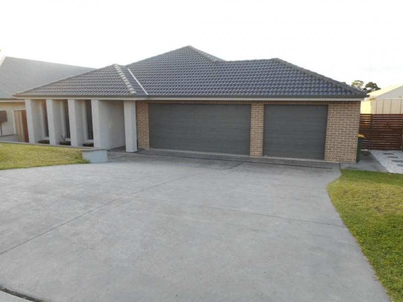 38 Riveroak Road, Worrigee NSW 2540