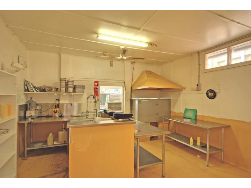 69 Meroo Street, Bomaderry NSW 2541