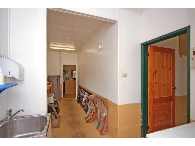 69 Meroo Street, Bomaderry NSW 2541