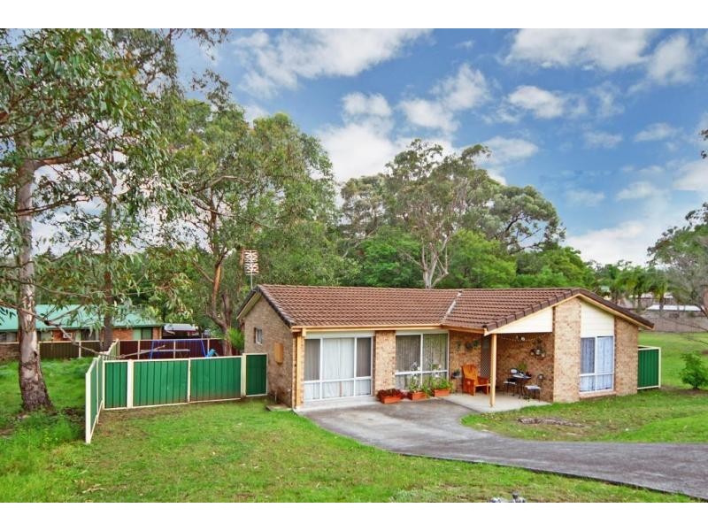 37 Peak Avenue, North Nowra NSW 2541