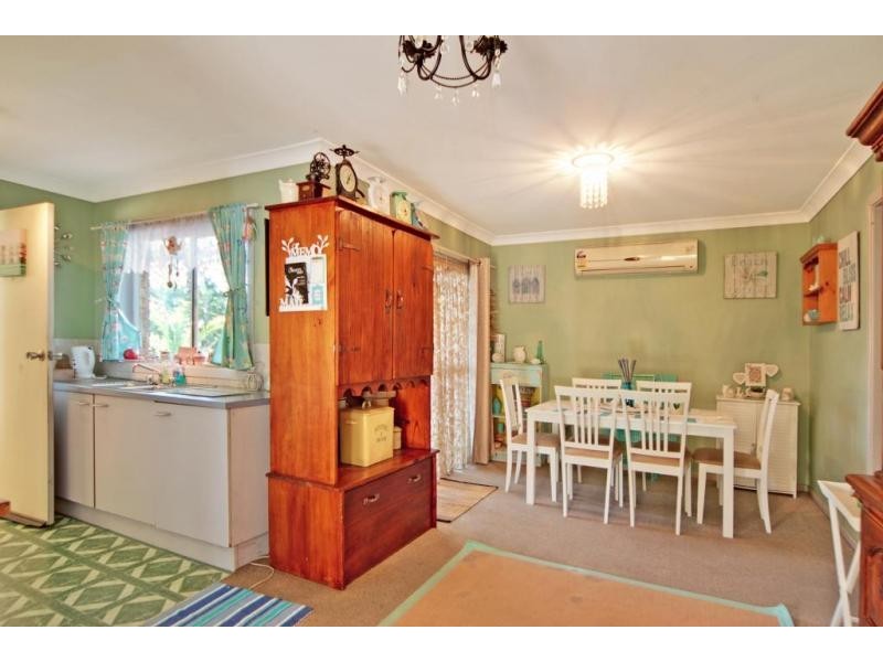 37 Peak Avenue, North Nowra NSW 2541