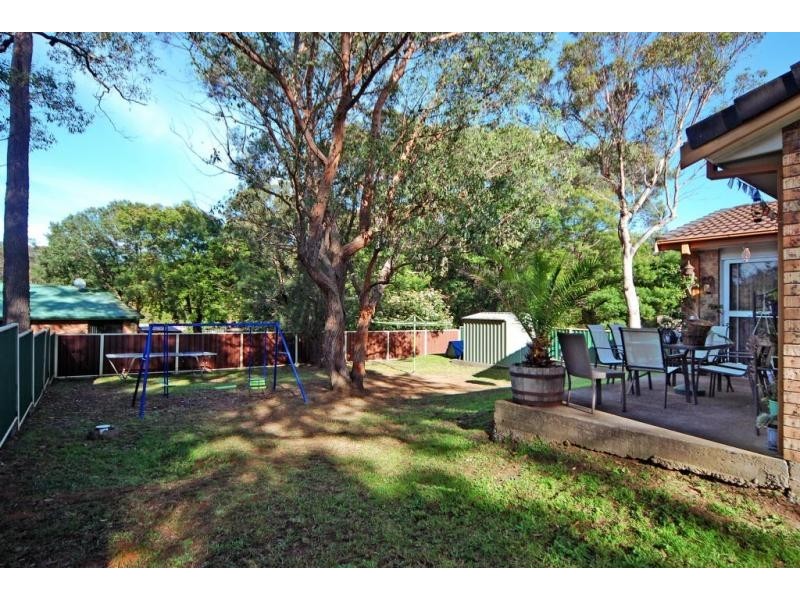 37 Peak Avenue, North Nowra NSW 2541