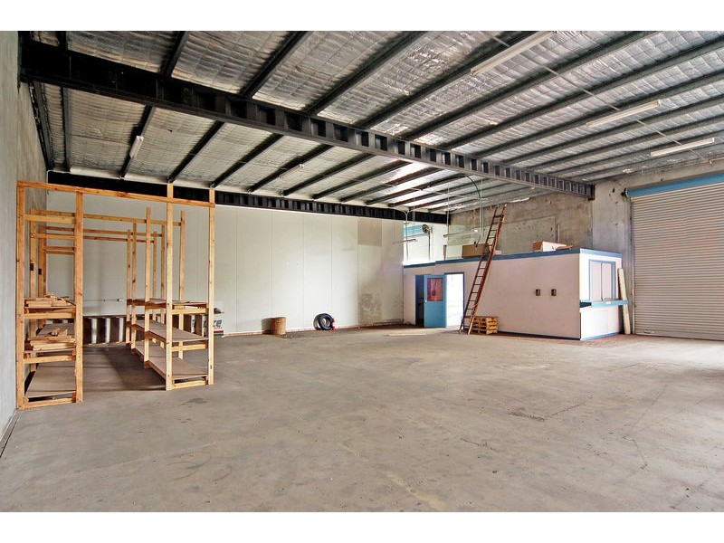 2 & 3/13 Geary Place, North Nowra NSW 2541