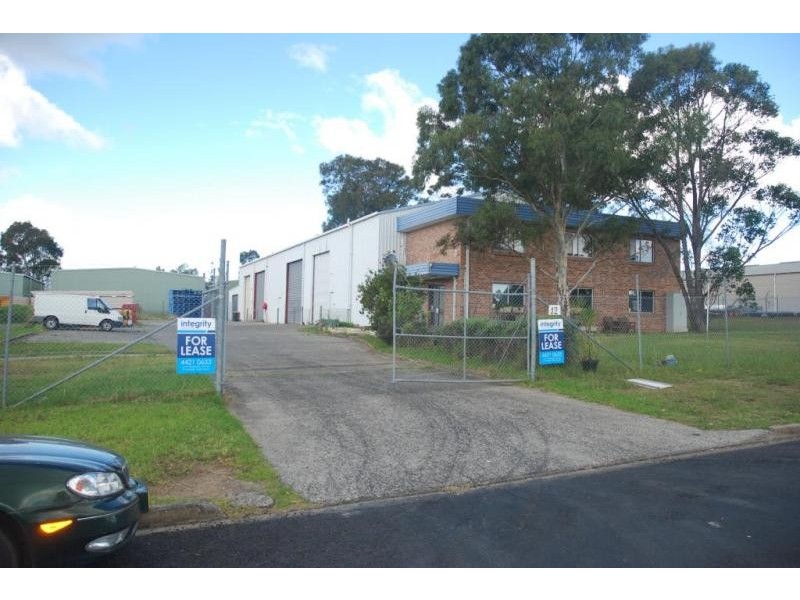 Shed 5/12 Norfolk Avenue, South Nowra NSW 2541