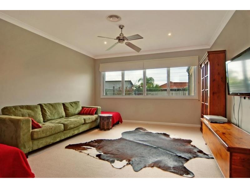 14 The Garden Walk, Worrigee NSW 2540
