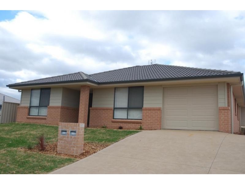 66 Peppermint Drive, Worrigee NSW 2540