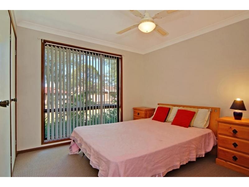 2 Melaleuca Place, Bomaderry NSW 2541
