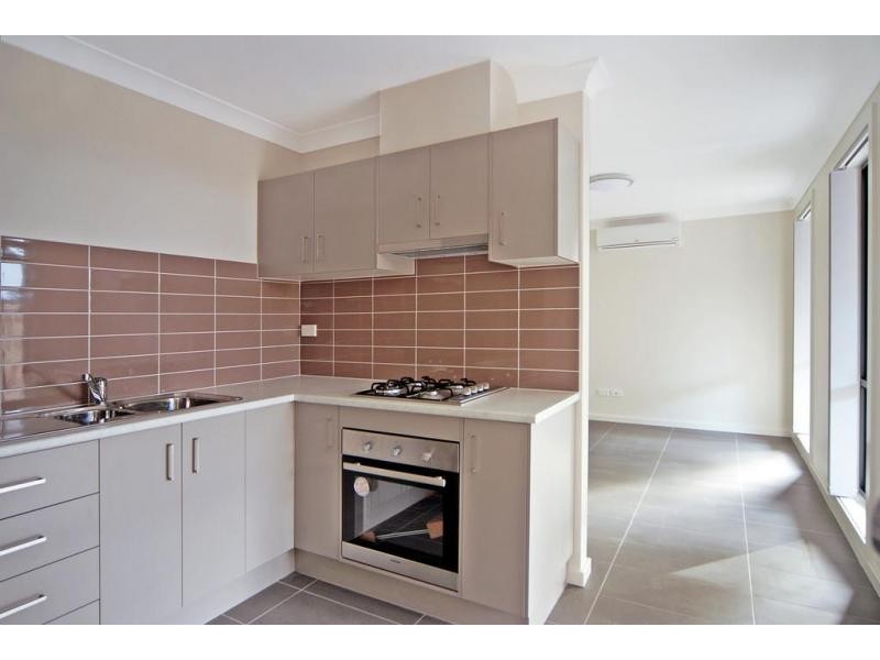 36b Blue Bell Way, Worrigee NSW 2540