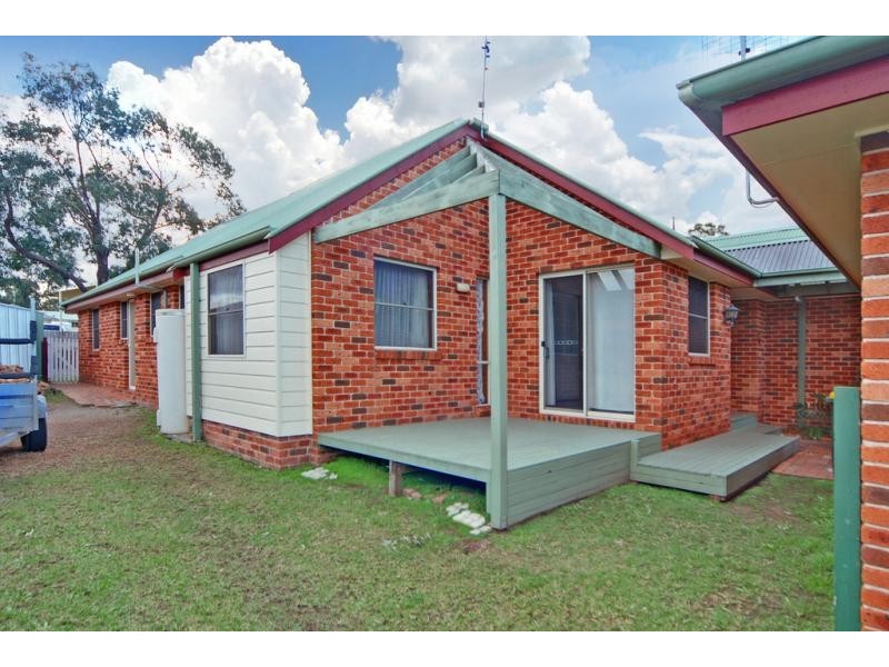 6 Arthur Street, Worrigee NSW 2540