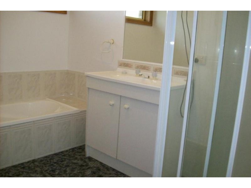 172 The Park Drive, Sanctuary Point NSW 2540