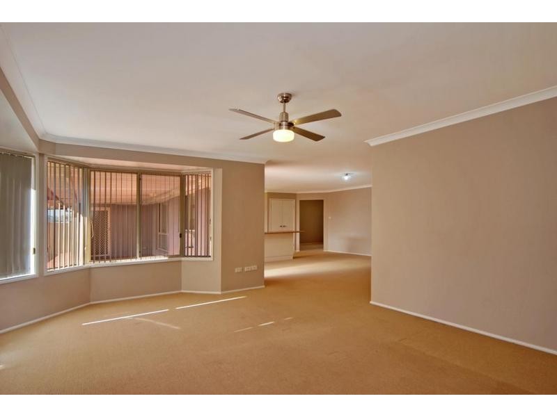 36 Kardella Avenue, Nowra NSW 2541
