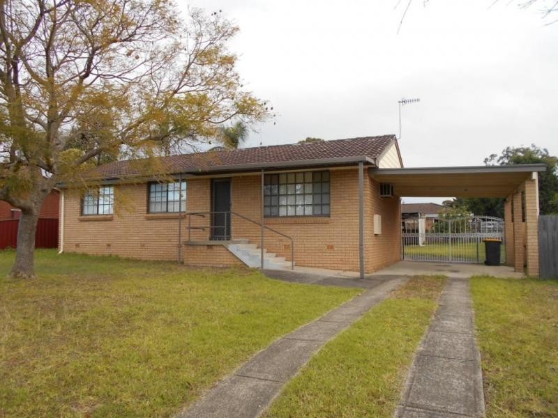 65 Meroo Road, Bomaderry NSW 2541