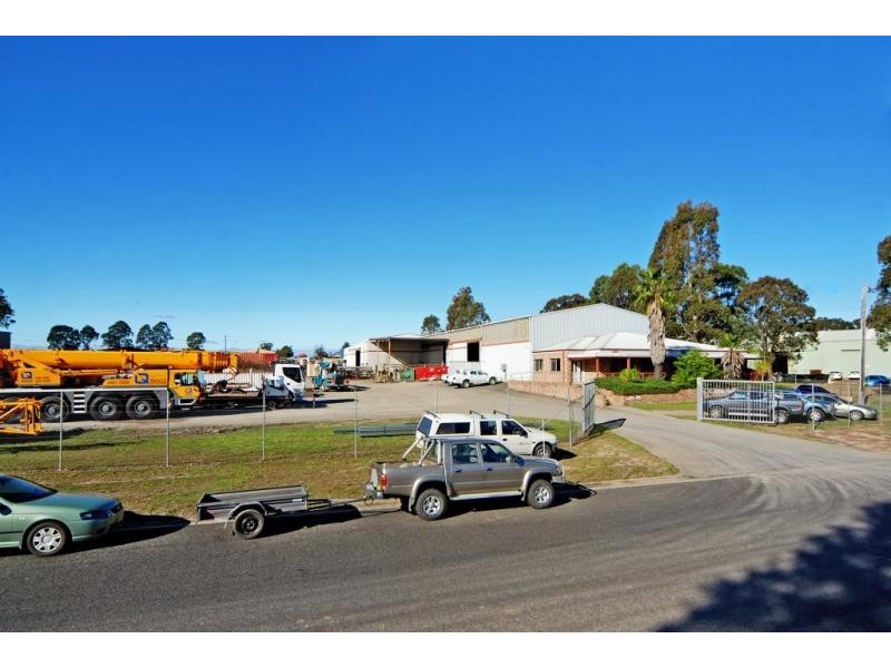 28 Norfolk Avenue, South Nowra NSW 2541