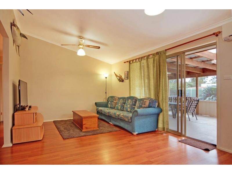 4 Tummell Close, West Nowra NSW 2541