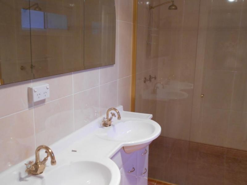 14 Kangaroo Valley Road, Berry NSW 2535