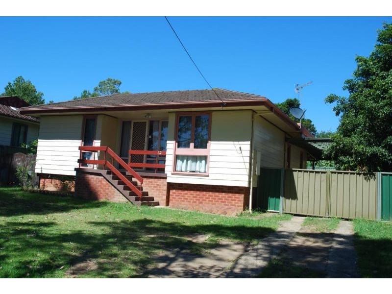 12 Seccombe Street, Nowra NSW 2541