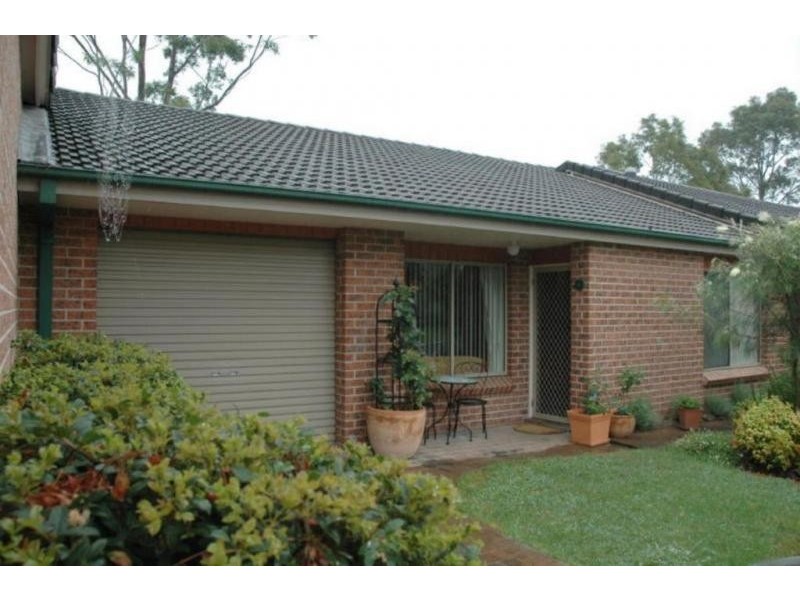 4/60 Brinawarr Street, Bomaderry NSW 2541