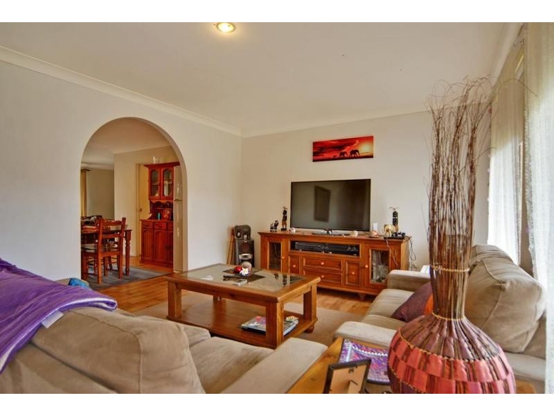 4 Cane Close, North Nowra NSW 2541