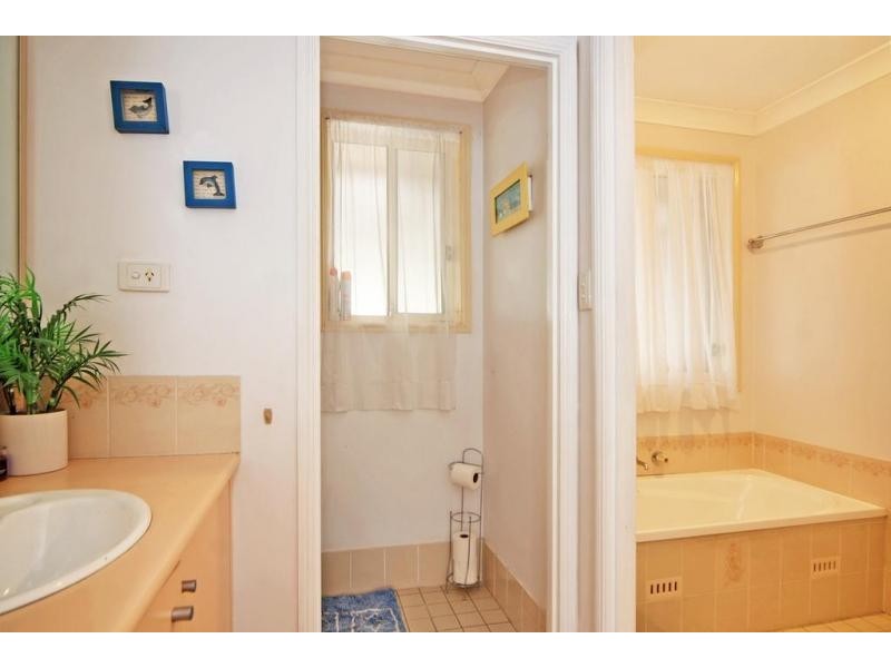 4 Cane Close, North Nowra NSW 2541