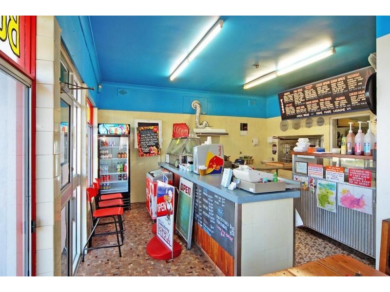 69 Meroo Street, Bomaderry NSW 2541