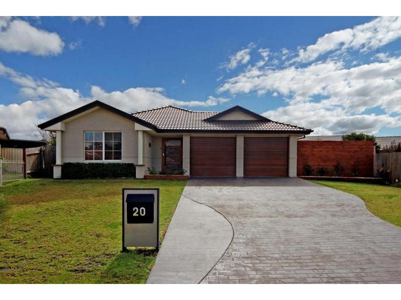 20 Eucalyptus Avenue, Worrigee NSW 2540
